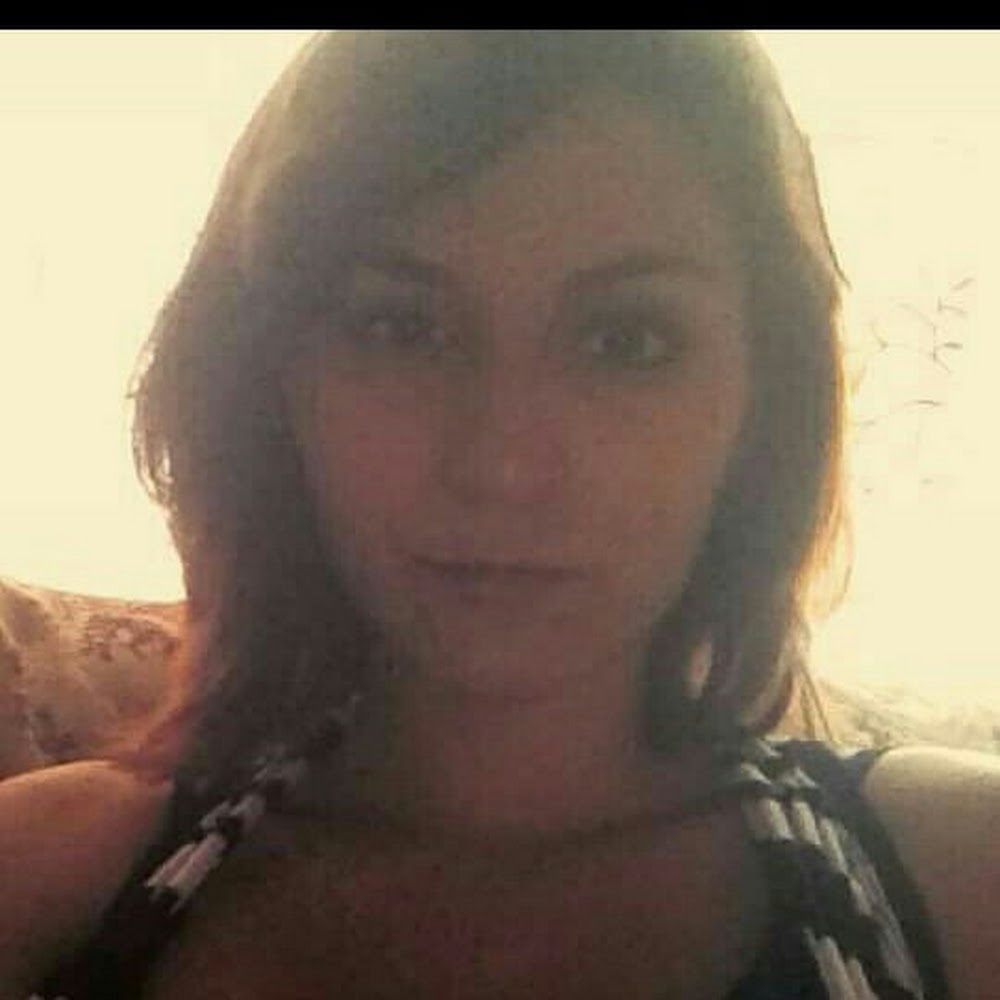 Meet your Posher, Alejandra